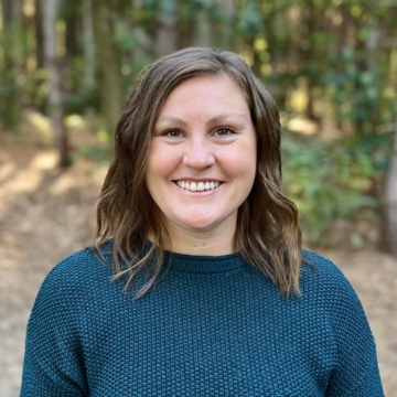 Photo of Lisa Glover in a blue sweater